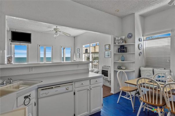 Dining room, Interior, Kitchen, Water, Wood Texture Flooring