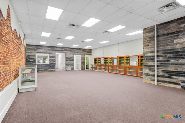 Empty room, Interior, Recessed Lighting, Stone Walls, Wooden Walls