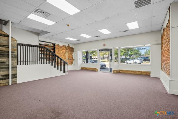 Empty room, Interior, Recessed Lighting, Stone Walls