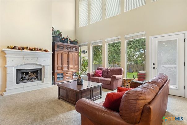 Fireplace, Interior, Living room