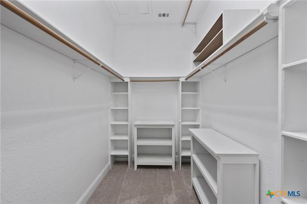 Interior, Walk-in Closets