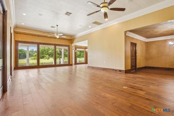 Empty room, Interior, Recessed Lighting, Wood Texture Flooring