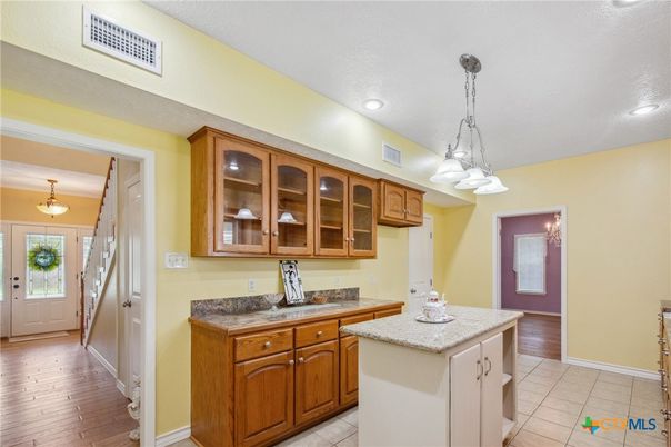 Interior, Kitchen, Pendant Lights, Recessed Lighting, Wood Texture Flooring
