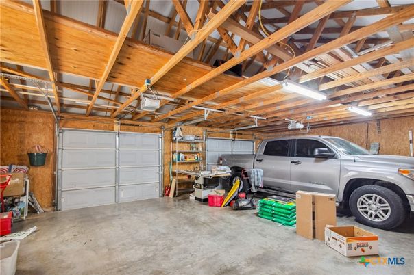 Garage, Interior, Wooden Beams, Wooden Ceilings