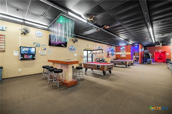 Billiard Table, Game Room, Interior, Recessed Lighting