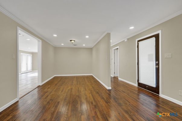 Empty room, Interior, Recessed Lighting, Wood Texture Flooring
