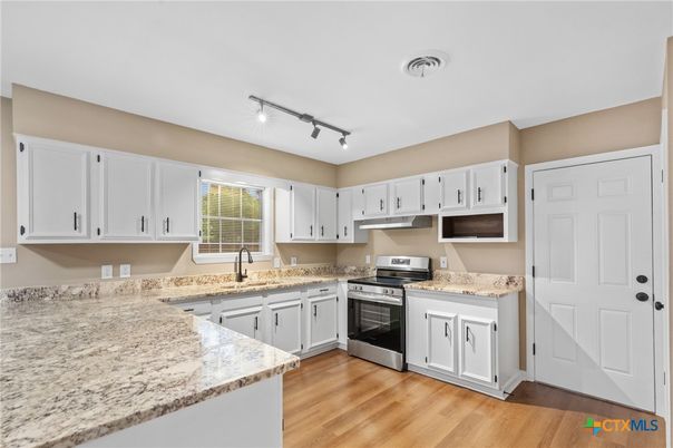 Interior, Kitchen, Wood Texture Flooring