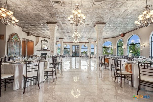 Chandelier, Dining room, Interior, Recessed Lighting