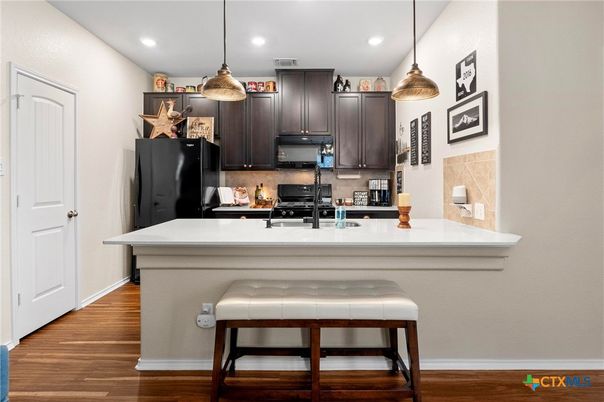 Interior, Kitchen, Pendant Lights, Recessed Lighting, Wood Texture Flooring