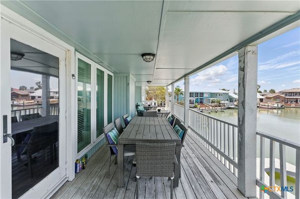 Exterior, Water