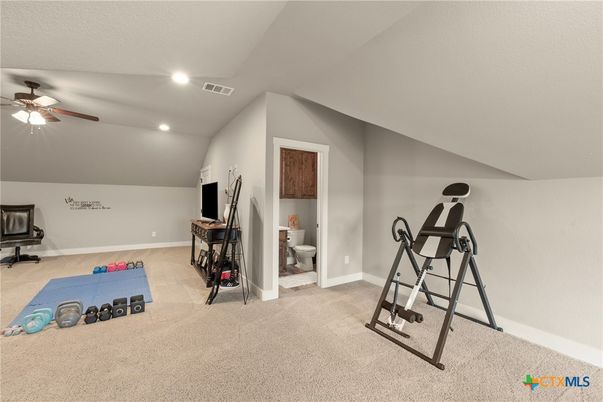 Bathroom, Fitness Equipment, Interior, Recessed Lighting