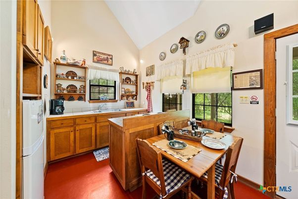 Dining room, Interior, Kitchen, Pendant Lights