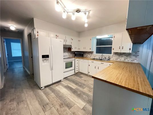 Interior, Kitchen, Wood Texture Flooring