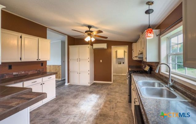 Interior, Kitchen, Pendant Lights