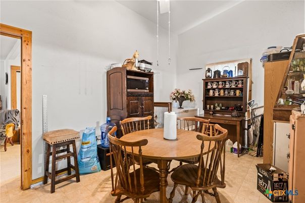 Dining room, Interior