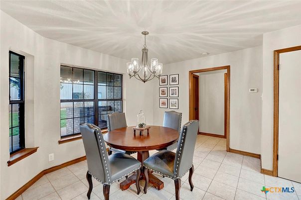 Chandelier, Dining room, Interior