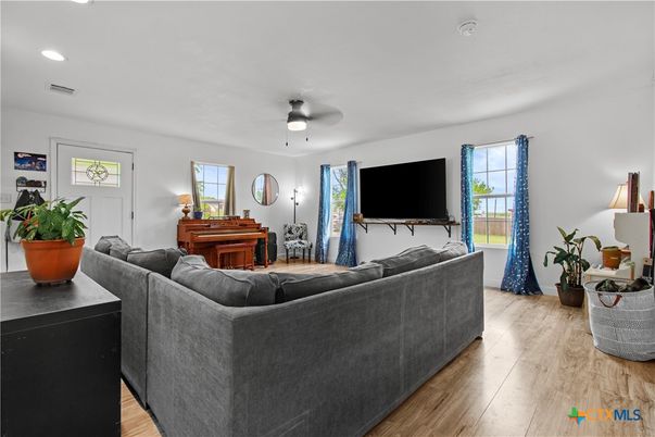Interior, Living room, Piano, Recessed Lighting, Wood Texture Flooring