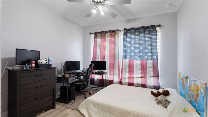 Bedroom, Home Office, Interior, Wood Texture Flooring