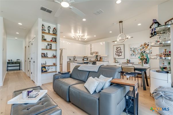 Dining room, Interior, Kitchen, Living room, Pendant Lights, Recessed Lighting, Wood Texture Flooring