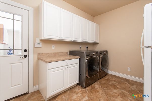 Interior, Washer
