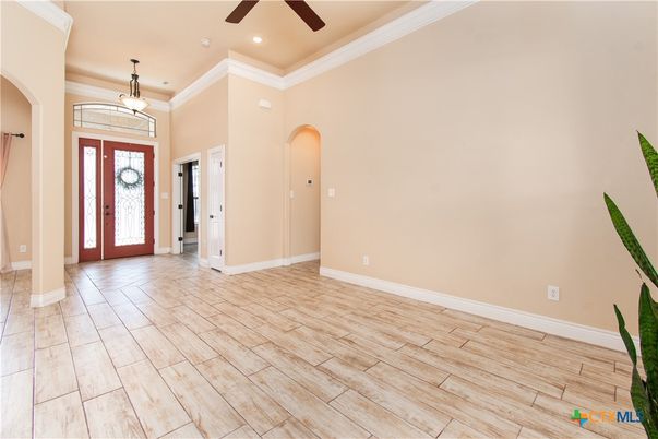 Empty room, Interior, Pendant Lights, Recessed Lighting, Wood Texture Flooring