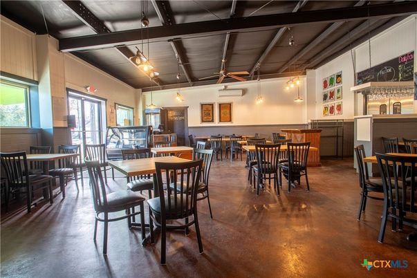 Dining room, Interior, Pendant Lights, Wooden Beams