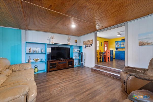 Interior, Living room, Recessed Lighting, Wooden Ceilings, Wood Texture Flooring