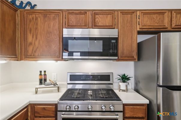 Interior, Kitchen, Stainless Steel Appliances