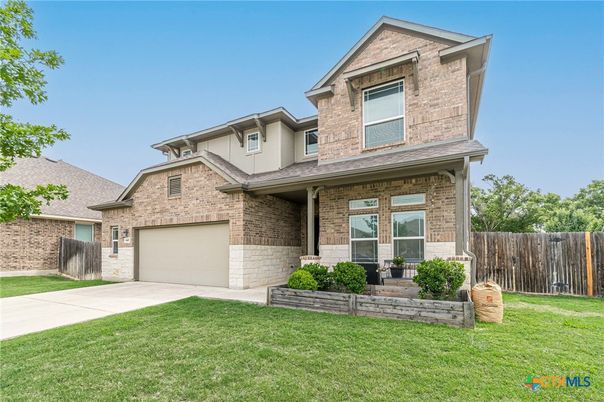 Attached, Exterior, Facade, Brick Facade, Brick Traditional