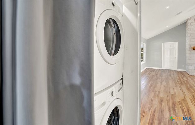 Interior, Recessed Lighting, Utility Closets, Washer, Wood Texture Flooring