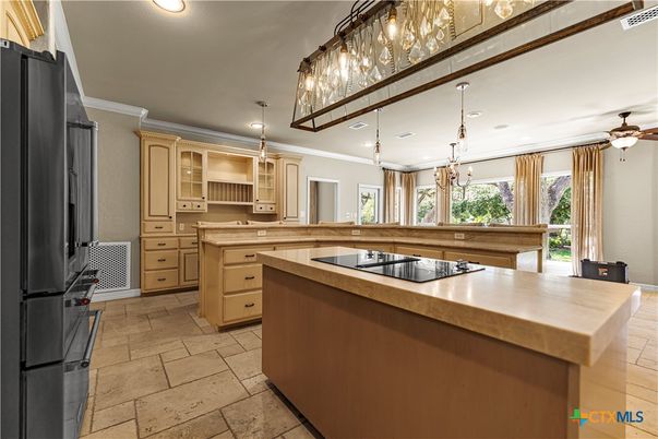 Interior, Kitchen, Pendant Lights, Recessed Lighting