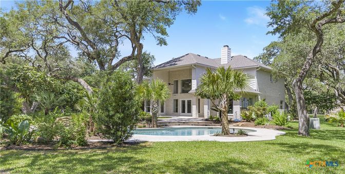 Backyard, Exterior, Pool