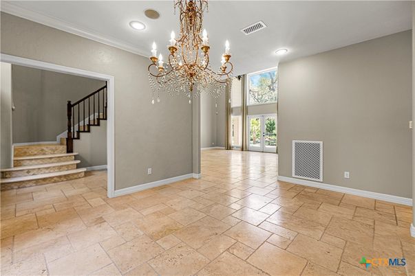 Chandelier, Empty room, Interior, Recessed Lighting