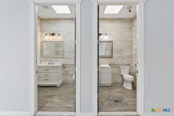 Bathroom, Interior, Marble Walls