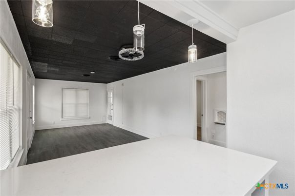 Empty room, Interior, Pendant Lights, Wood Texture Flooring