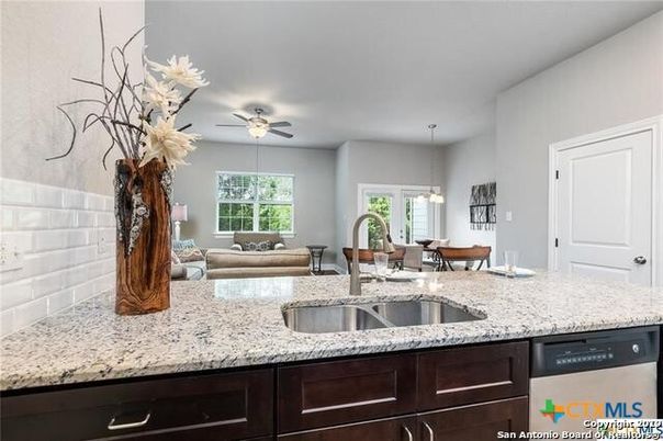Dining room, Interior, Kitchen, Living room, Pendant Lights
