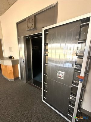 Elevator, Interior, Kitchen