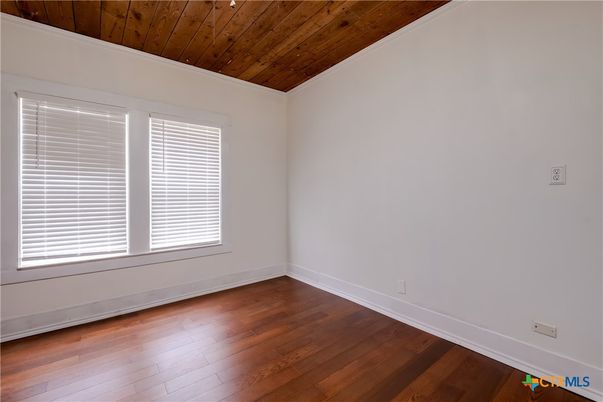 Empty room, Interior, Wooden Ceilings, Wood Texture Flooring