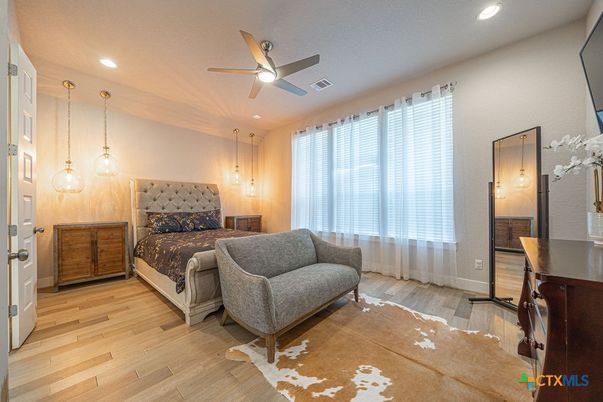 Bedroom, Interior, Pendant Lights, Recessed Lighting, Wood Texture Flooring