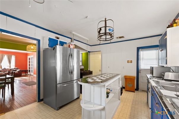 Chandelier, Interior, Kitchen, Pendant Lights