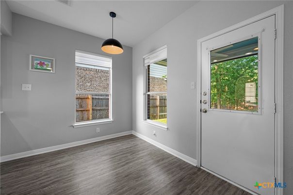 Empty room, Interior, Pendant Lights, Wood Texture Flooring