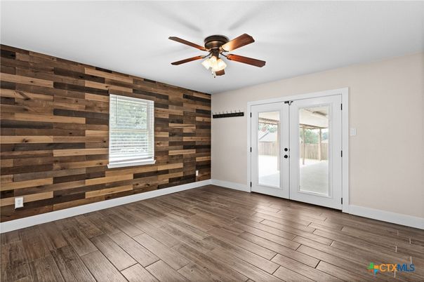 Empty room, Interior, Wood Texture Flooring, Wooden Walls