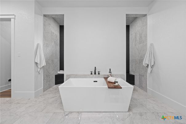 Bathroom, Free Standing Baths, Interior, Marble