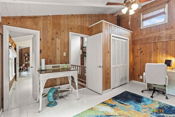 Interior, Wooden Walls