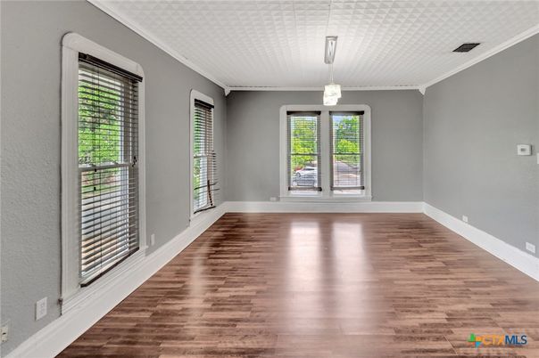 Empty room, Interior, Pendant Lights, Wood Texture Flooring