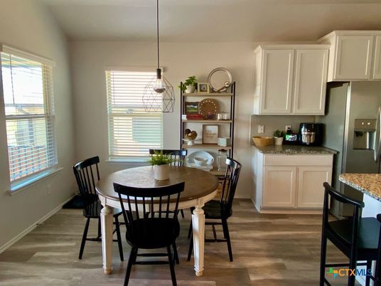 Dining room, Interior, Kitchen, Pendant Lights, Wood Texture Flooring