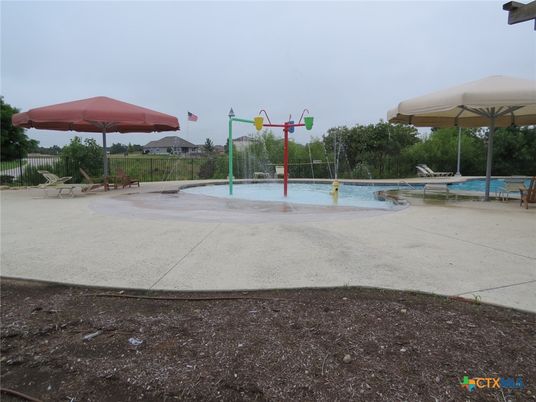 Exterior, Playground, Pool