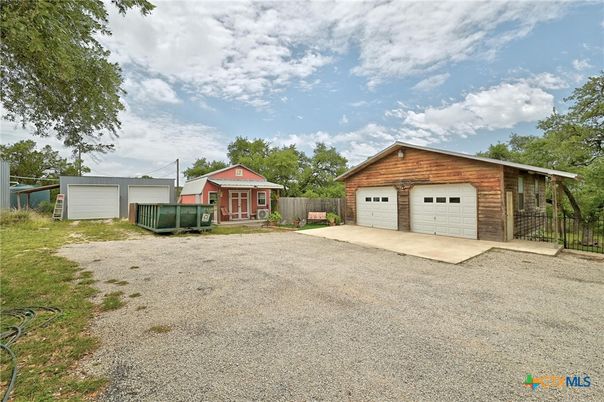 Backyard, Detached Garage, Exterior