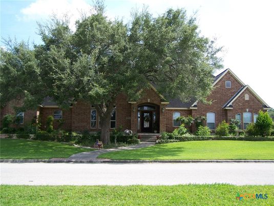 Exterior, Facade, Brick Facade, Brick Traditional