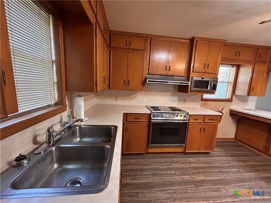 Interior, Kitchen, Wood Texture Flooring